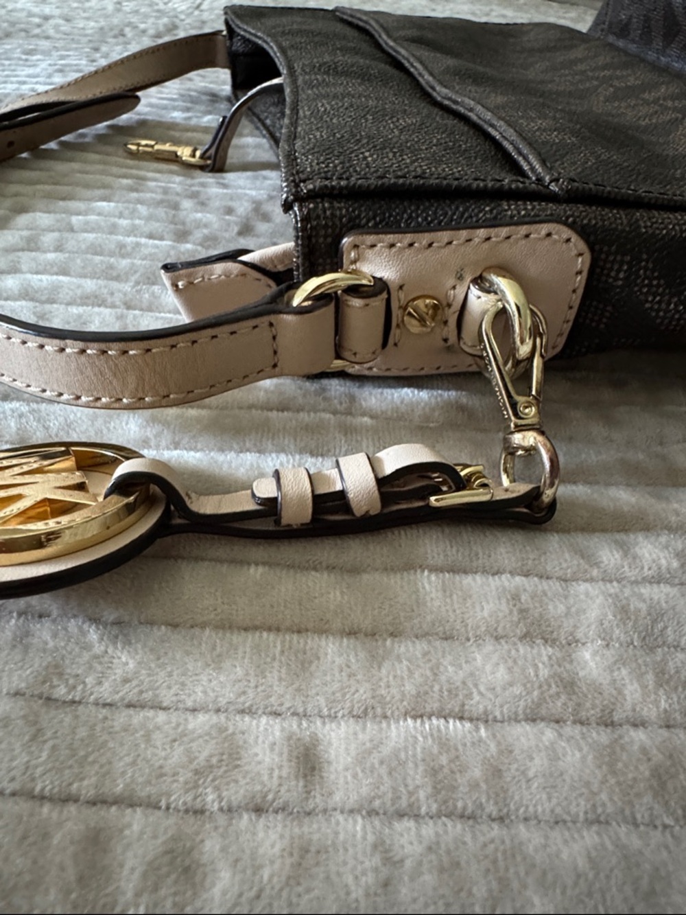 Michael Kors Jet Set Brown MK Signature Coated Canvas Crossbody Messenger Bag - Picture 10 of 11